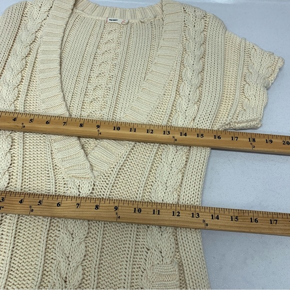 Old Navy Y2K Sweater Woman Medium  Cable Knit Deep V Pockets Hi Low Neutral Work - Picture 10 of 10